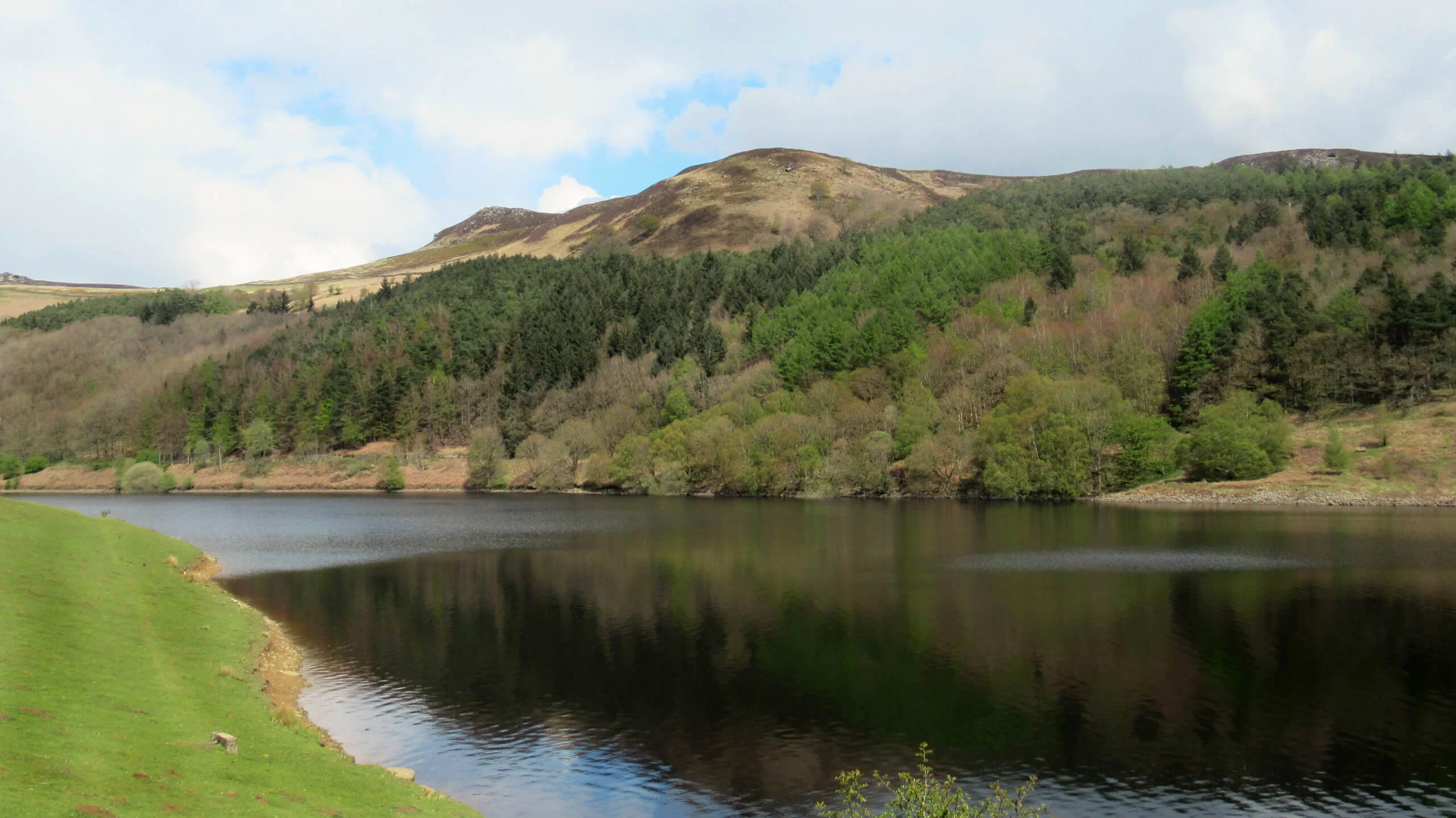 ladybower reservoir cycle route