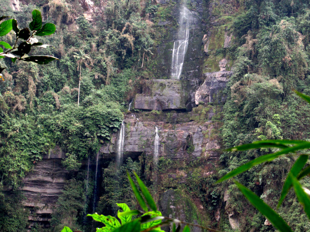 A close up look at the many different waterfalls and ledges that make up the main waterfall