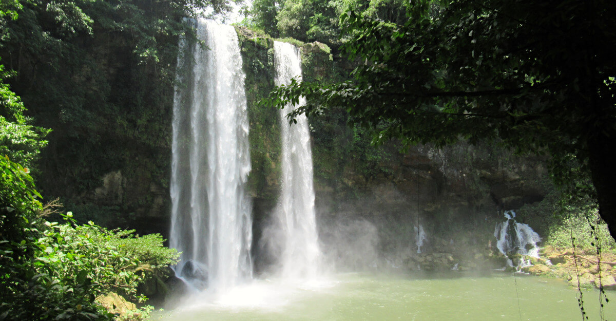 Misol-Ha Waterfall, Chiapas: Guide to Palenque’s Best Waterfall