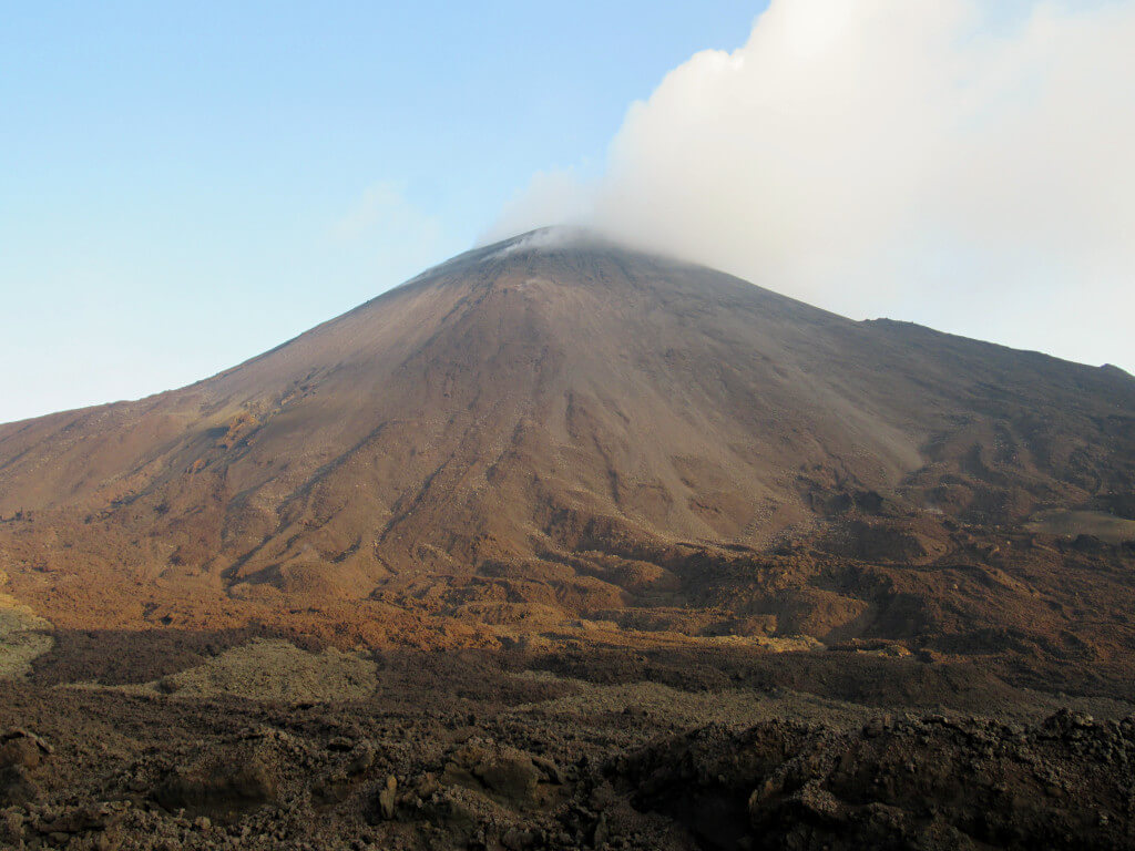 Pacaya in sunlight once the clouds had lifted, steam continues to rise from the crater