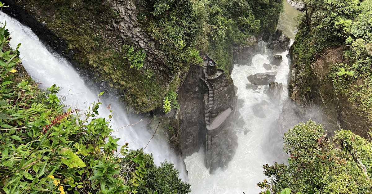 Pailón del Diablo, Baños (A Guide to Ecuador’s 8th World Wonder)