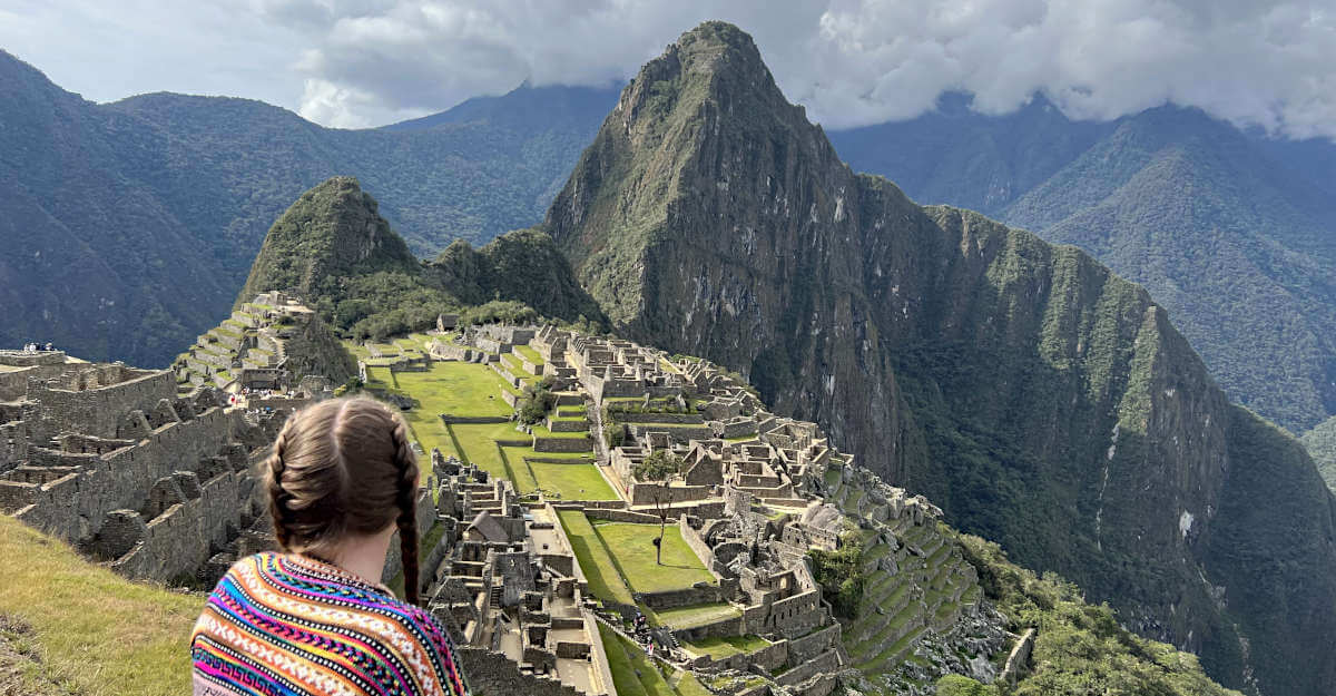 How to Get from Lima to Machu Picchu (All 2024 Routes)