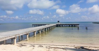 A small wooden pier on the Belize island of Caye Caulker